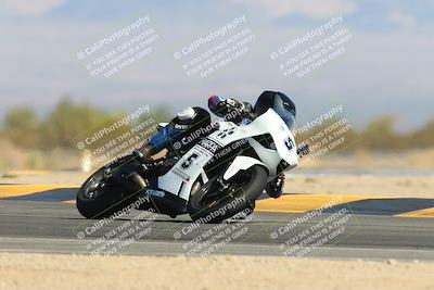 media/Oct-20-2024-CVMA (Sun) [[d4a3dff211]]/Race 9-Formulw LW Twins SHOOTOUT/